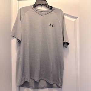 Men’s Under Armor Tshirt